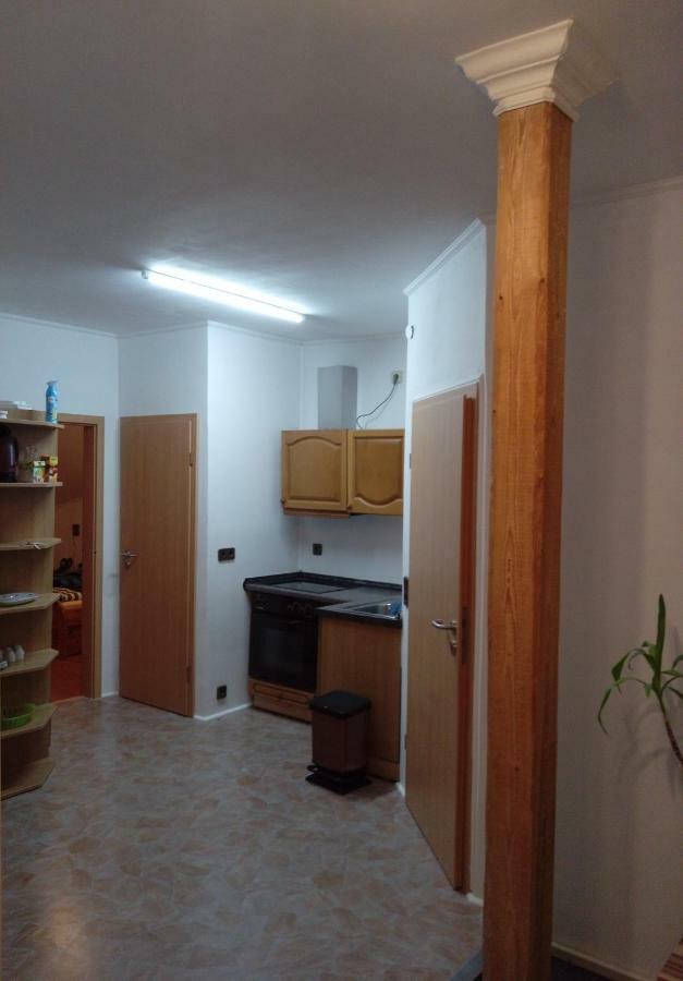 Santos Apartment คัปเพล-กราเฟินเฮาเซน ภายนอก รูปภาพ