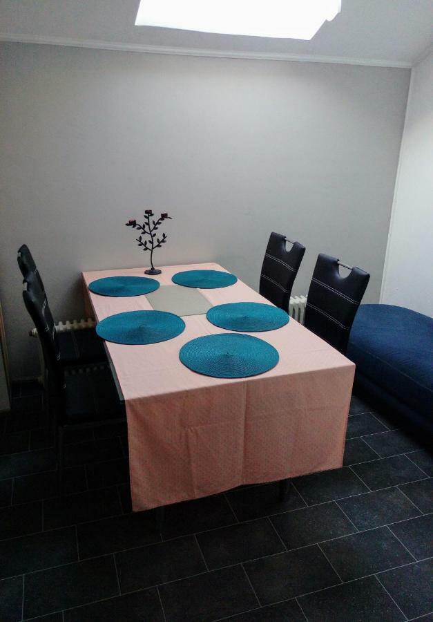Santos Apartment คัปเพล-กราเฟินเฮาเซน ภายนอก รูปภาพ
